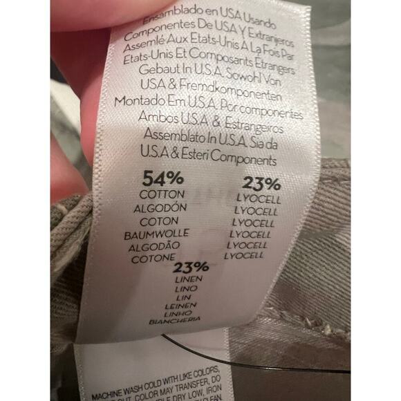 Mother The Shaker Chop Crop Fray in desert print - Picture 10 of 10